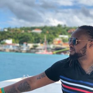 Meet your Posher, Aj